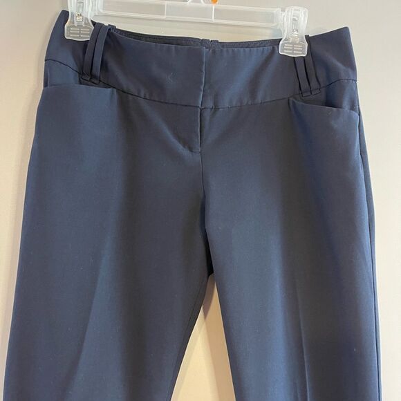 The Limited Cassidy Fit Pant in Navy | SZ 4 Short - Picture 15 of 15